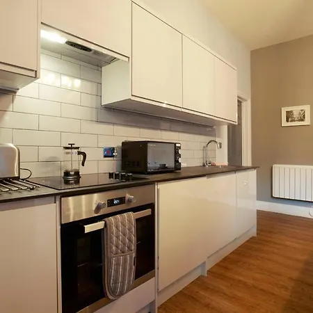 The Matcham At Claremont * Leeds (West Yorkshire)