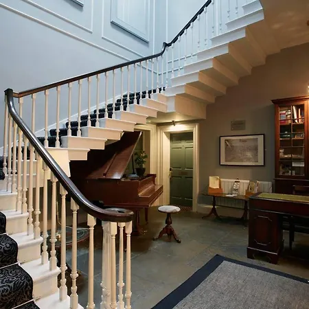 Apartment The Matcham At Claremont *
